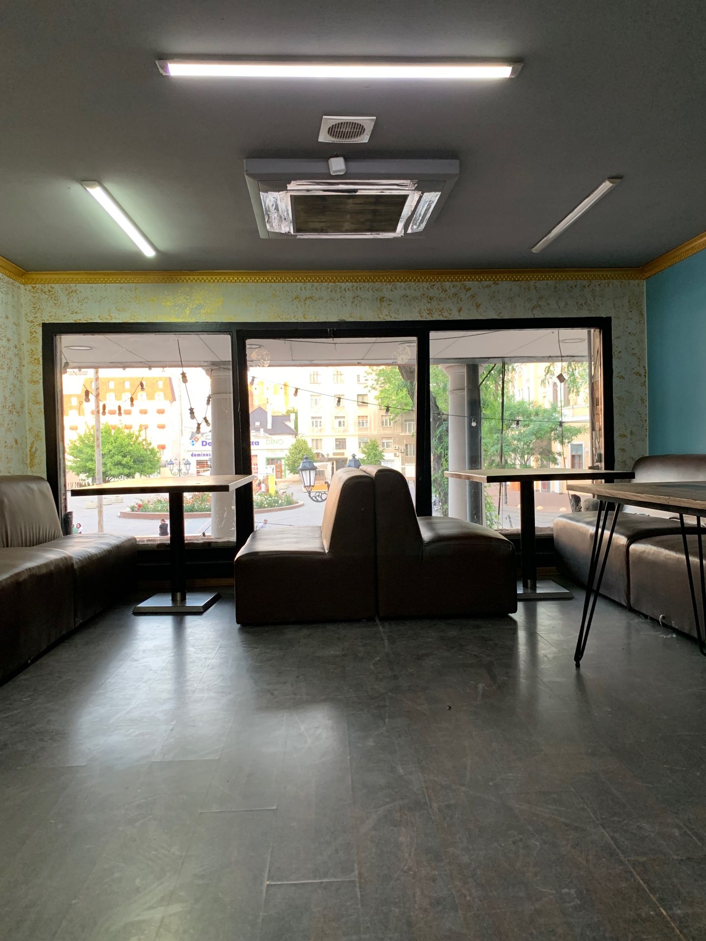 Аренда помещения на Греческой площади под кафе с летней площадкой