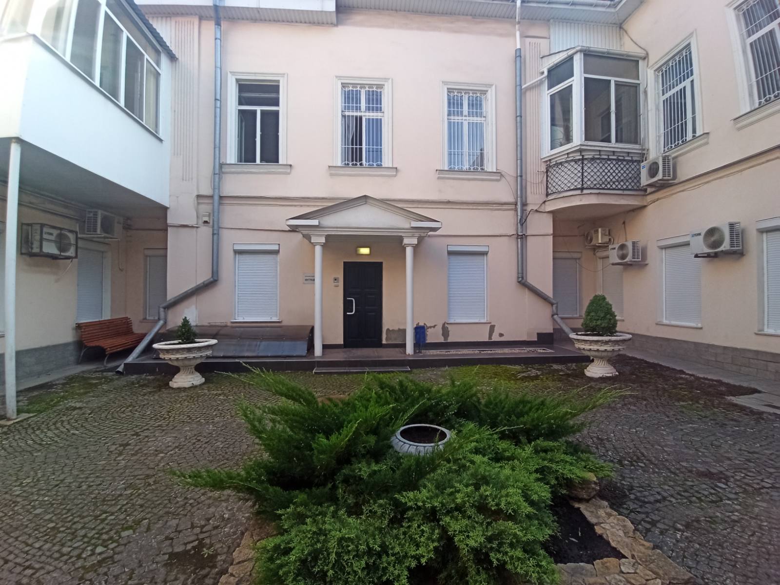 Продам офис возле парка Шевченко на Маразлиевской. Общ.пл. 245 кв.м. ID 51812 (Фото 1)