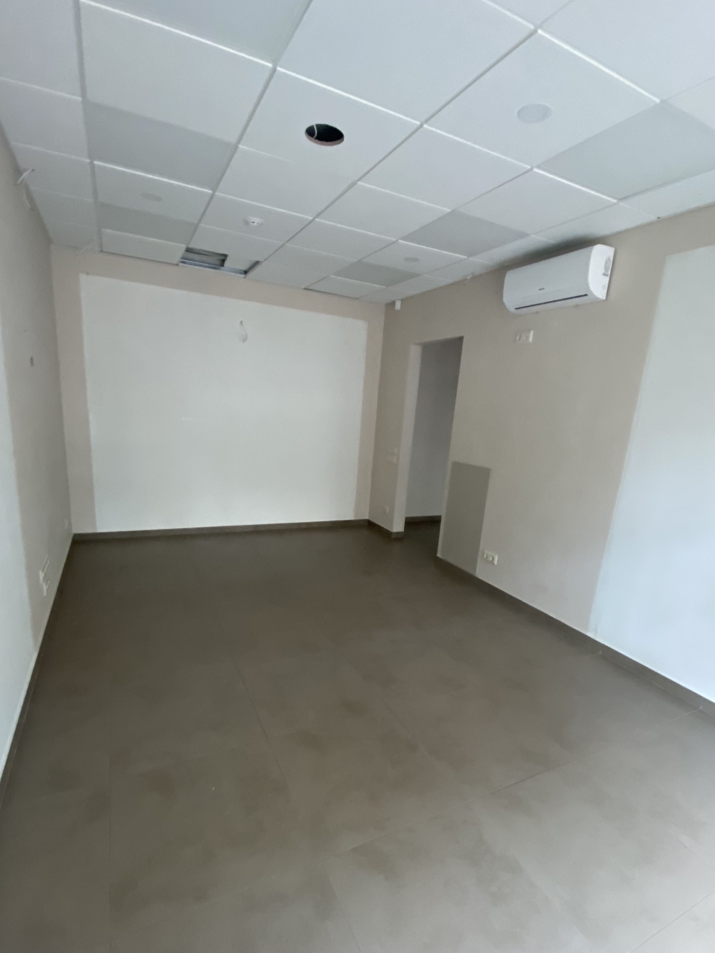 Продам помещение на Таирова, ул,Левитана под любой вид деятельности ID 52867 (Фото 2)