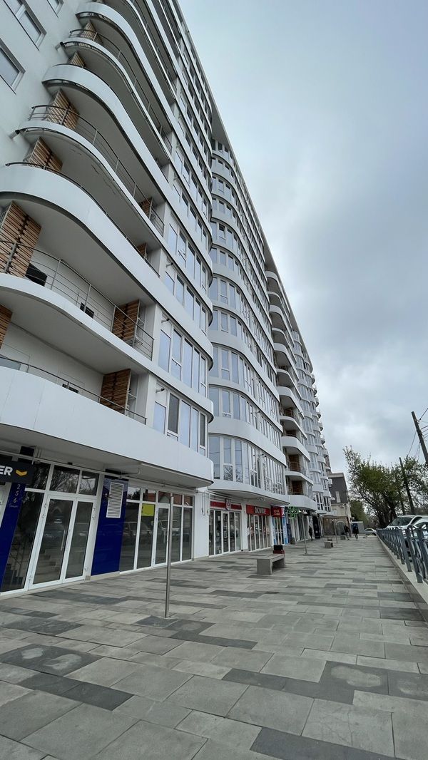  Продам фасадное помещение в ЖК «Море» на Львовской | 84 м² ID 53904 (Фото 2)