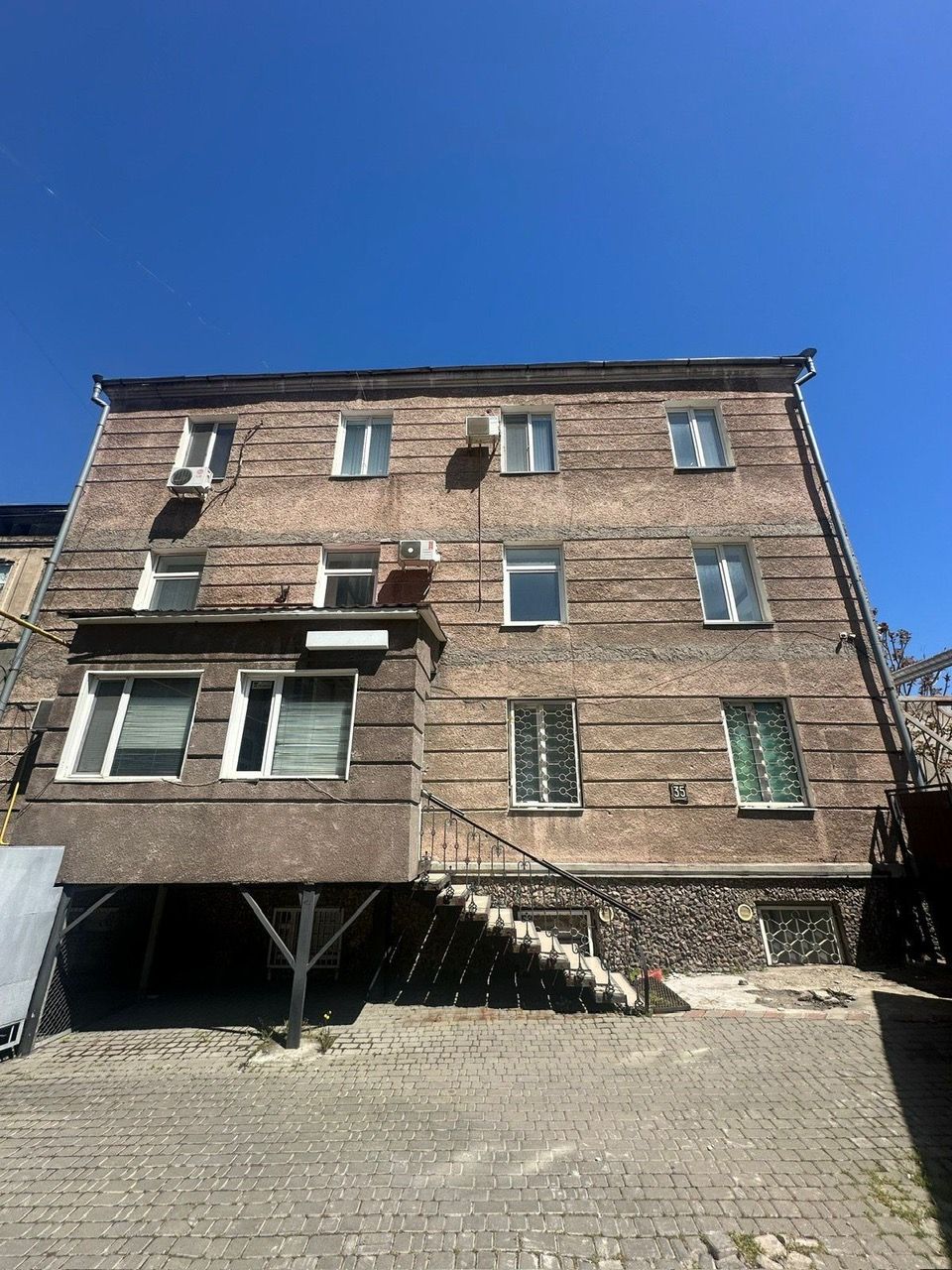 Отдельно стоящее здание на ул. Княжеской. Фасад. ID 54026 (Фото 1)