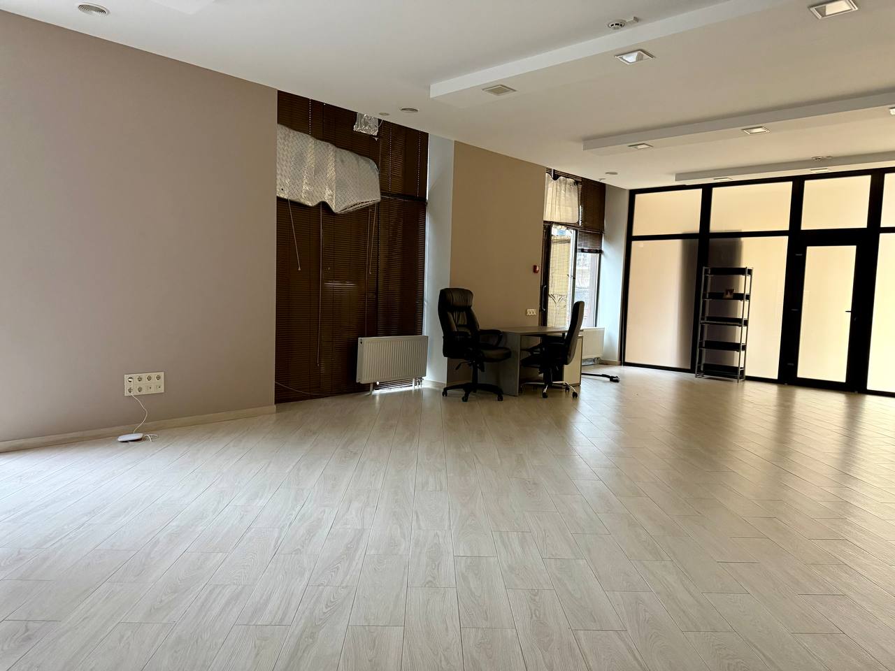 Аренда офиса 150 м² на Французском бульваре в ЖК "Крит" ID 54159 (Фото 3)