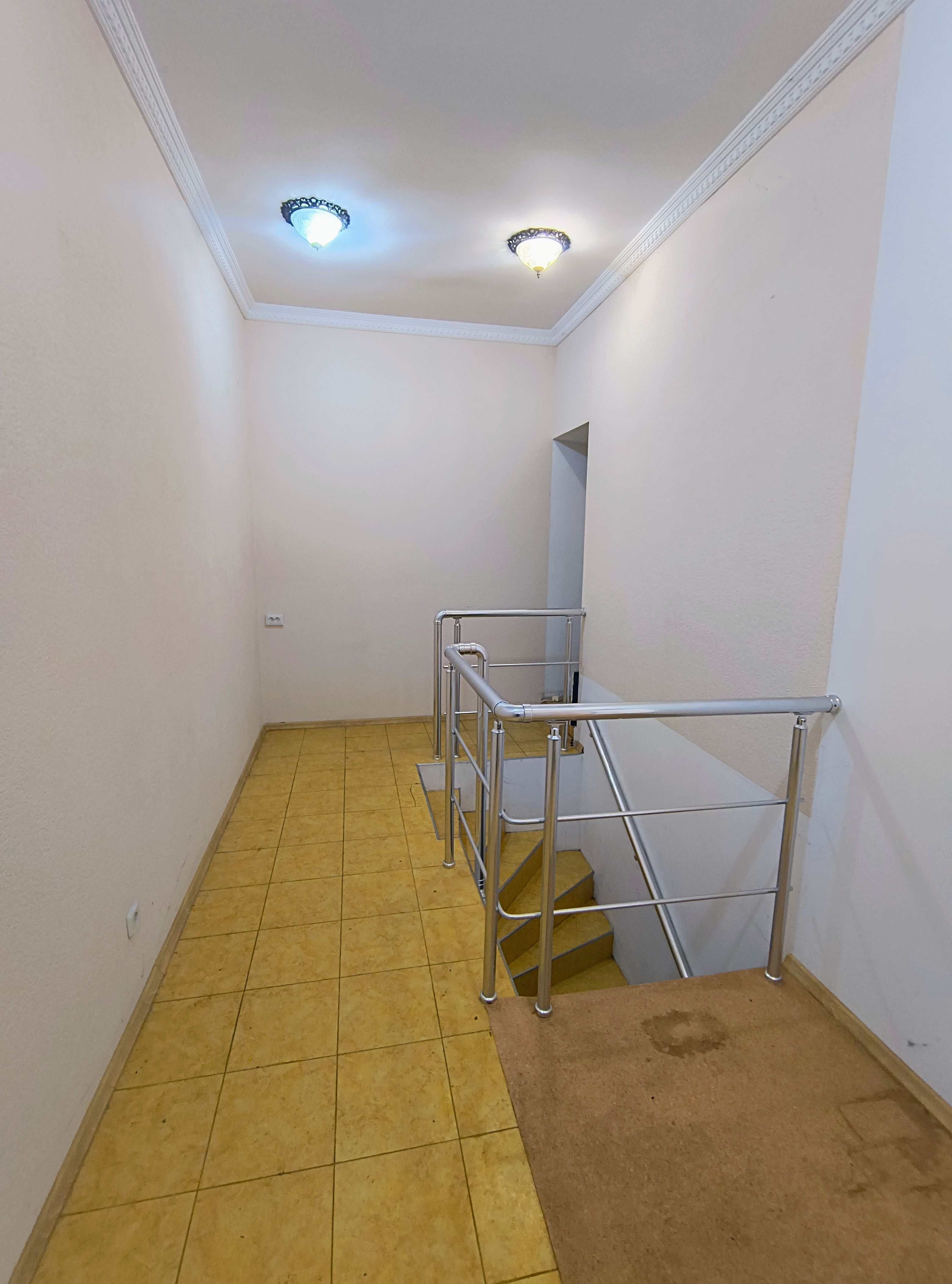 Предлагается в продажу помещение с высоким арендным потенциалом.  ID 54162 (Фото 16)