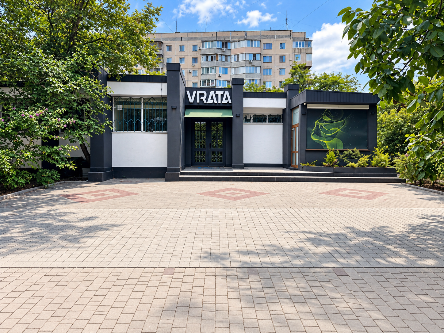 Отдельно стоящее здание 330 м² на Таирова — свой двор и парковка. ID 54421 (Фото 2)